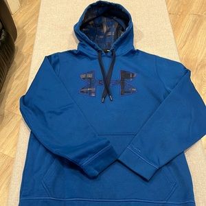 Under Armour hoodie
